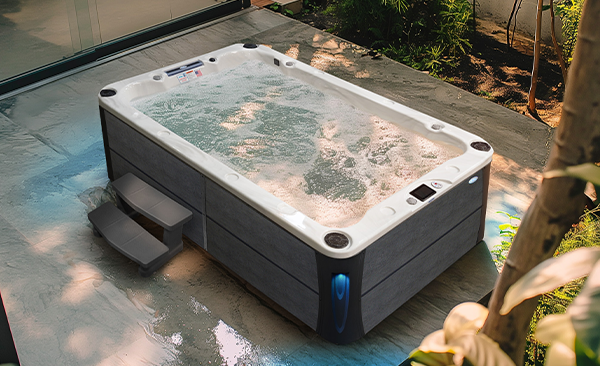 Deck Series Moscow hot tubs for sale